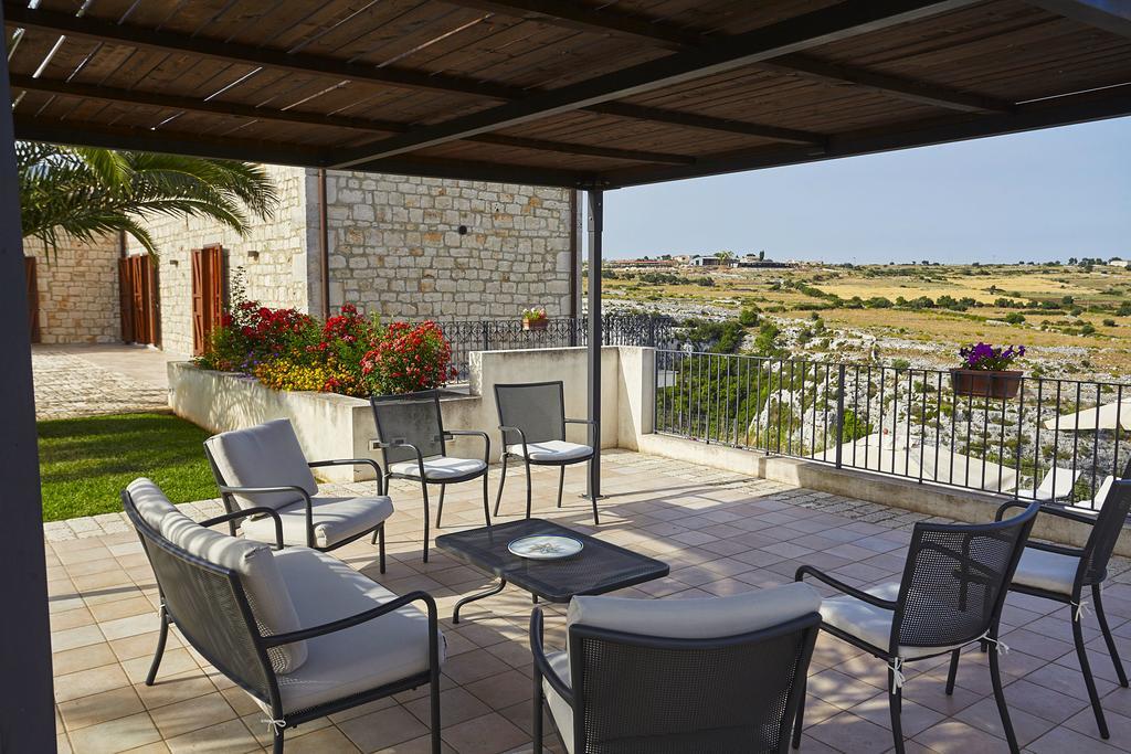 Casa Al Castello Guest House Рагуза Екстериор снимка