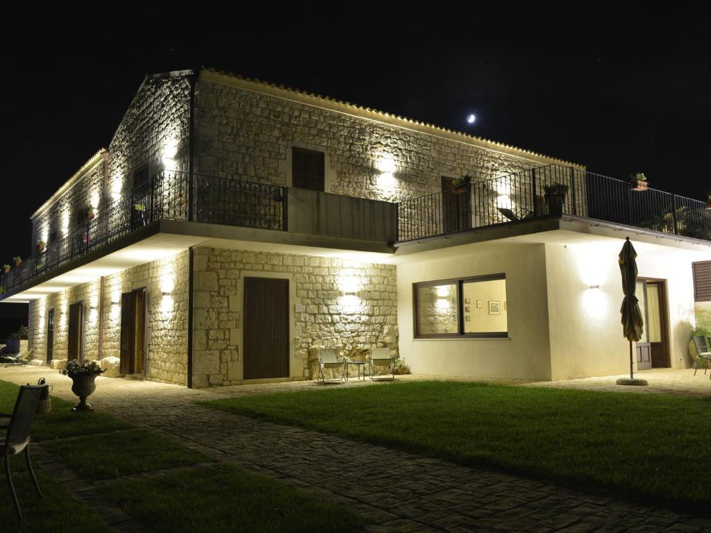 Casa Al Castello Guest House Рагуза Екстериор снимка